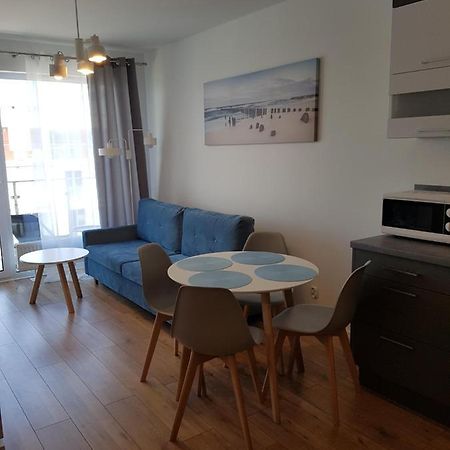 Apartament 42 -Bursztynowe Lägenhet Kołobrzeg Exteriör bild