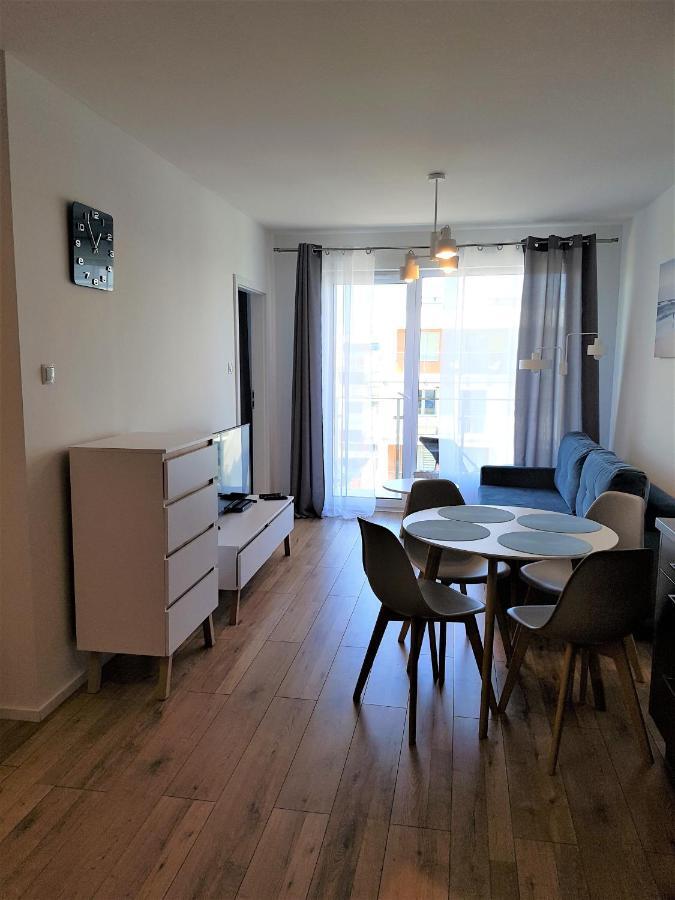 Apartament 42 -Bursztynowe Lägenhet Kołobrzeg Exteriör bild