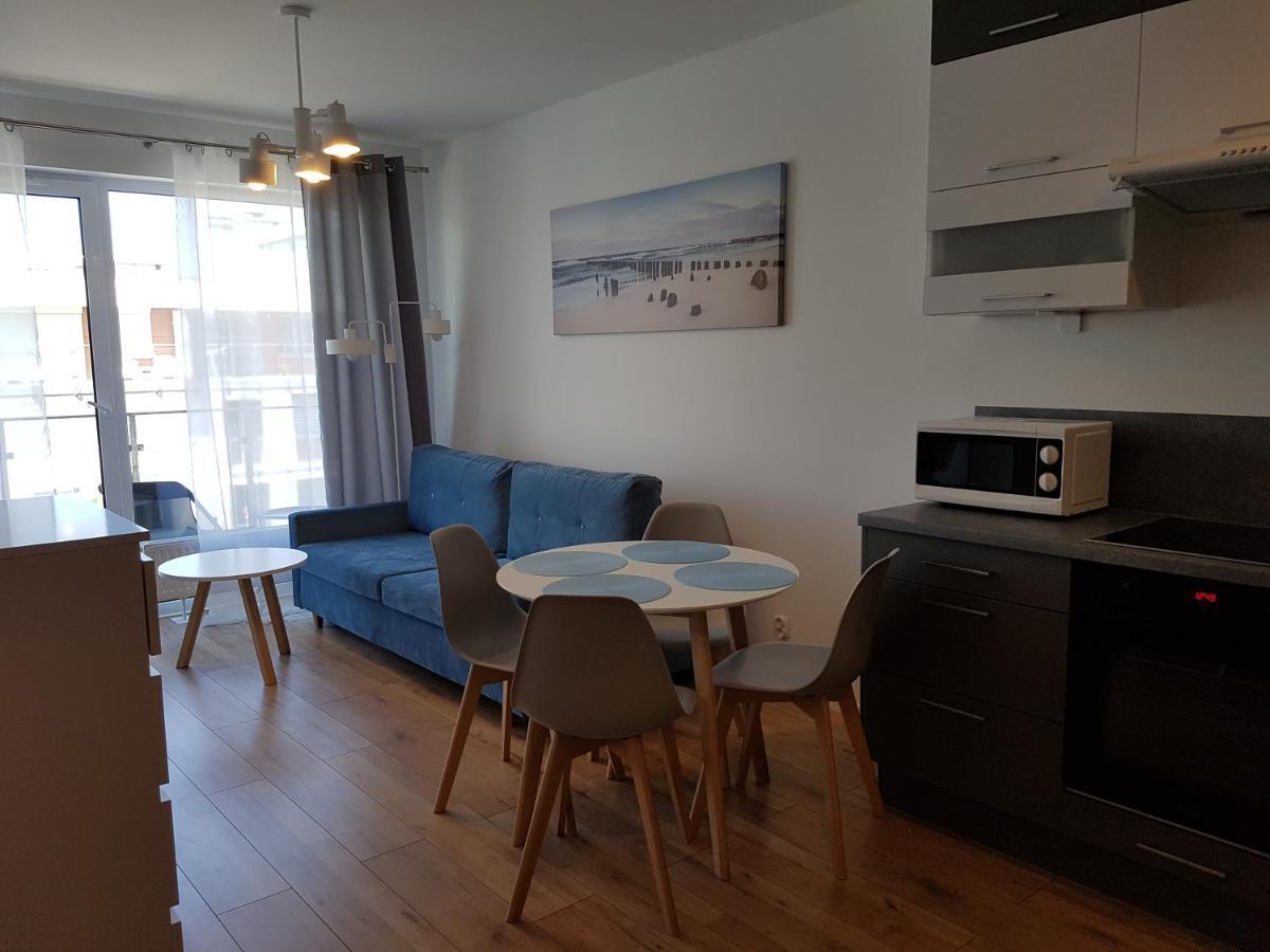 Apartament 42 -Bursztynowe Lägenhet Kołobrzeg Exteriör bild